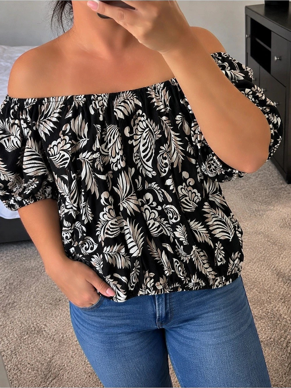 Trace Women's Floral Off-Shoulder Blouse in Black & White